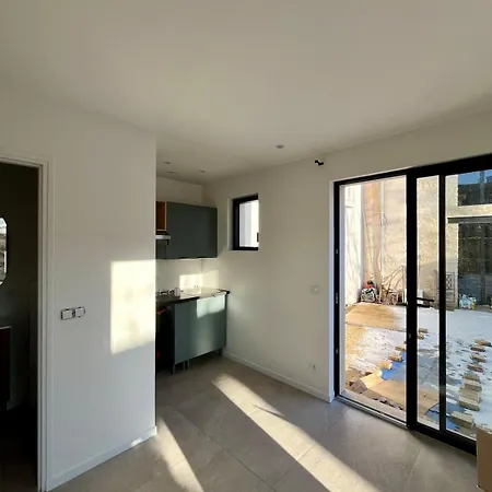 Dependance Au Calme Avec Sur Mezzanine Verneuil-en-Halatte